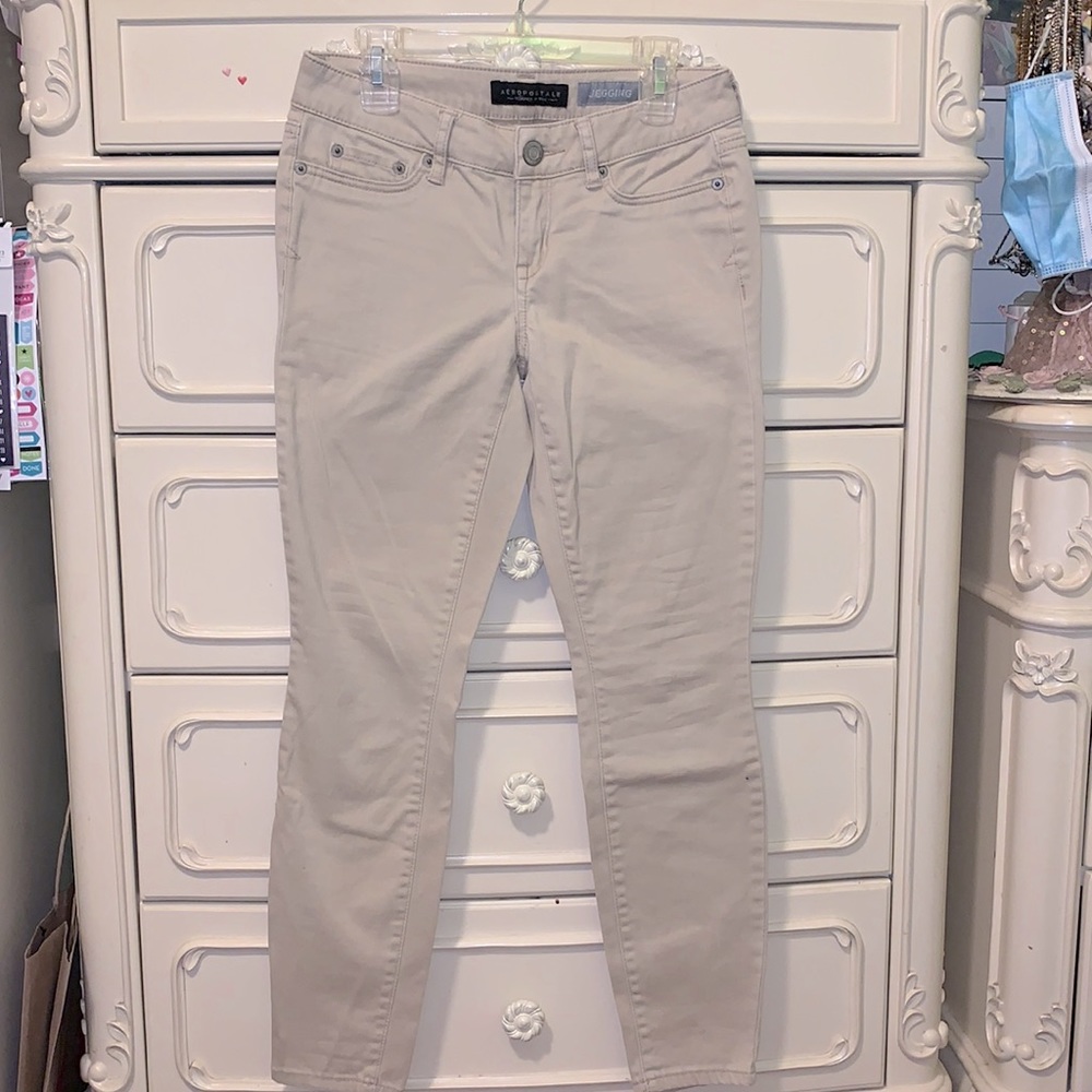 Aeropostal Khaki Jegging Sz 00 Short